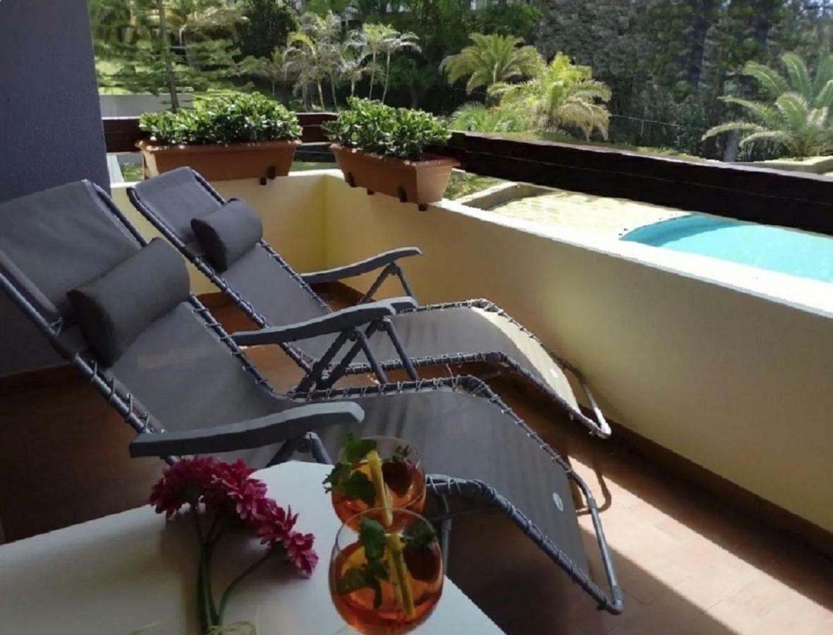 Un Balcon Sur La Mer ฟุงชาล ภายนอก รูปภาพ